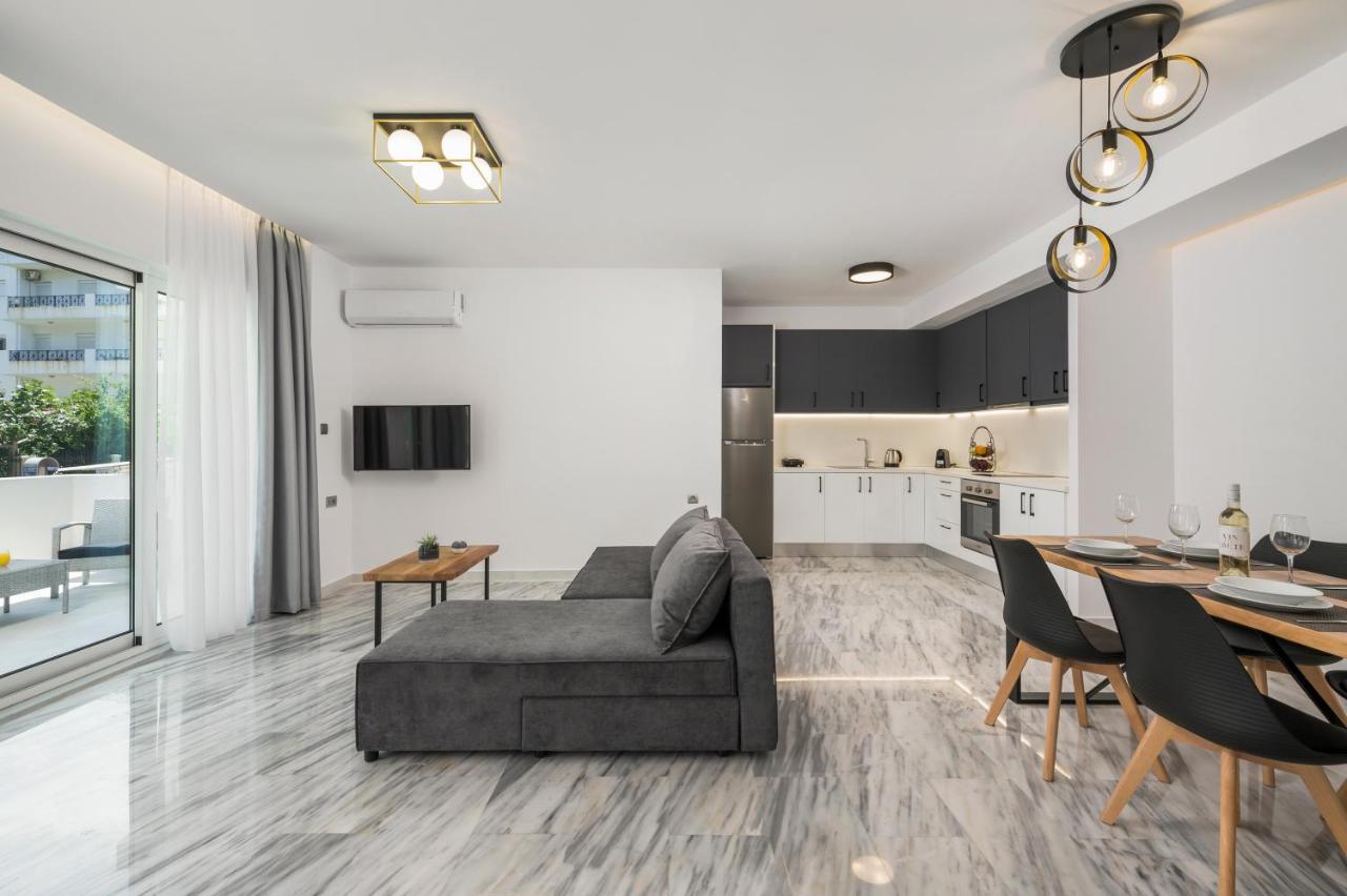 Quarters Luxury Apts La Canée